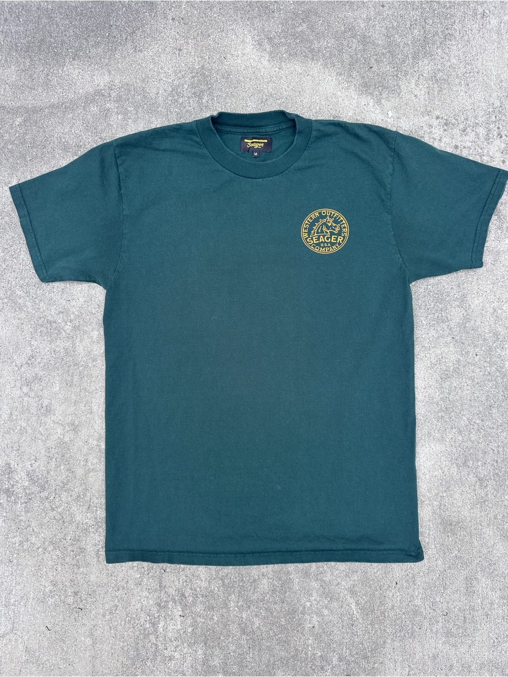 Seager western wear t-shirt size medium